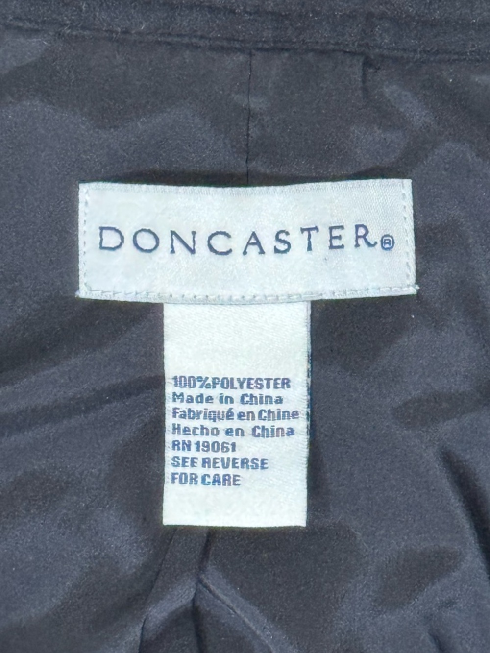 Doncaster Black Faux Fur Zip Vest, Size 10 - Picture 6 of 10